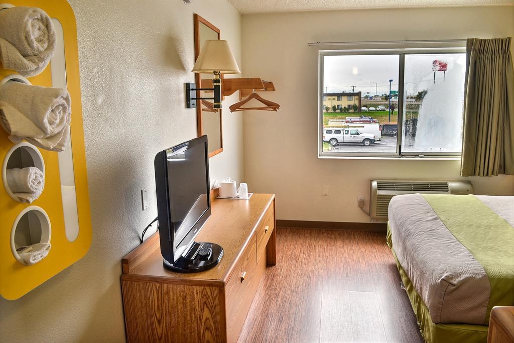 Motel 6-Billings, Mt - North Экстерьер фото